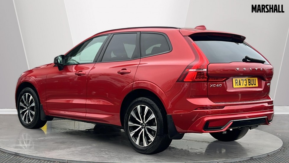 Used Volvo XC60 2024 for sale - 77627483: Photo 2