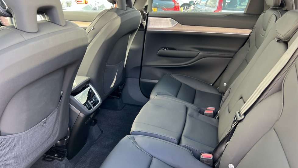 Used Volvo EX90 2025 for sale - 77261533: Photo 10