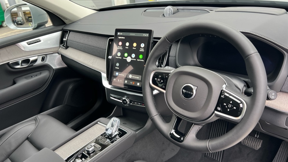 Used Volvo XC90 2025 for sale - 76140079: Photo 5