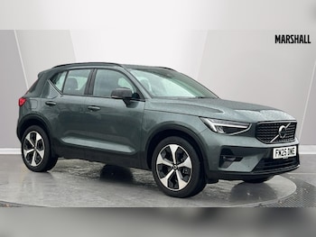 2025 - XC40 2.0 B3P Plus Dark 5dr Auto