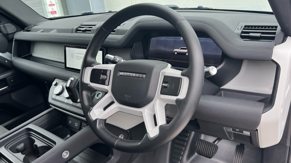 Used Land Rover Defender 2020 for sale - 77413774: Photo 10