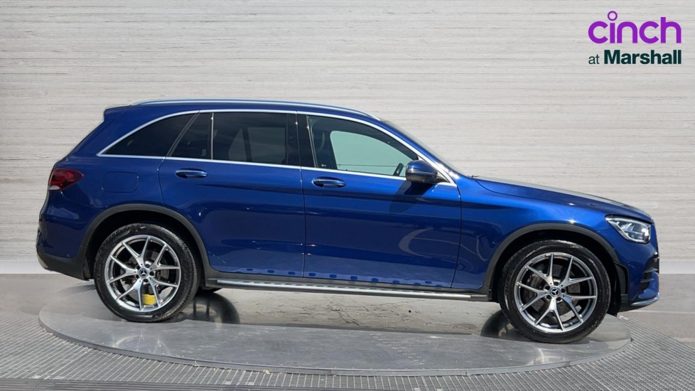 Used Mercedes-Benz GLC 2021 for sale - 76869401: Photo 2