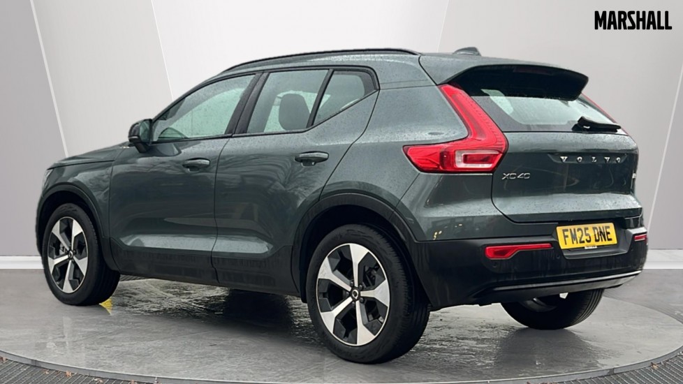 Used Volvo XC40 2025 for sale - 76874318: Photo 2