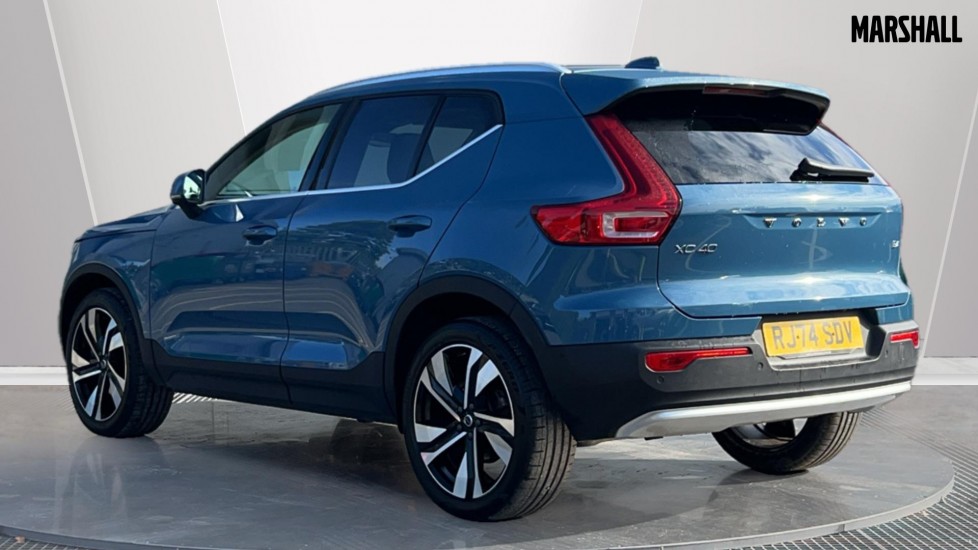 Used Volvo XC40 2024 for sale - 77372950: Photo 2