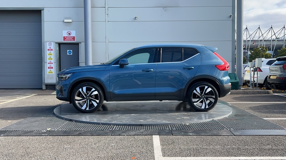 Used Volvo XC40 2024 for sale - 77372950: Photo 8