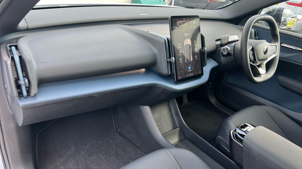 Used Volvo EX30 2025 for sale - 77346827: Photo 4
