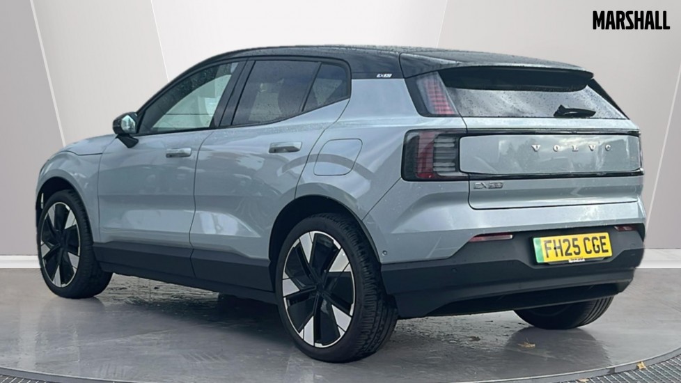 Used Volvo EX30 2025 for sale - 76350918: Photo 2