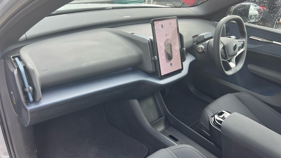 Used Volvo EX30 2025 for sale - 76350918: Photo 4