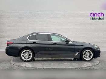 Used BMW 5 Series 2020 for sale - 76652540: Photo