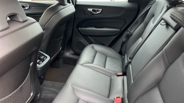 Used Volvo XC60 2025 for sale - 76172397: Photo 10
