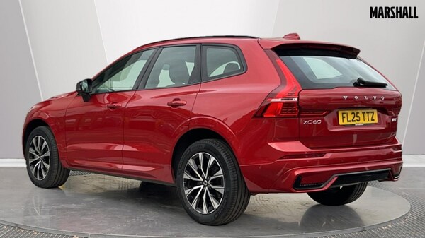 Used Volvo XC60 2025 for sale - 76172397: Photo 2