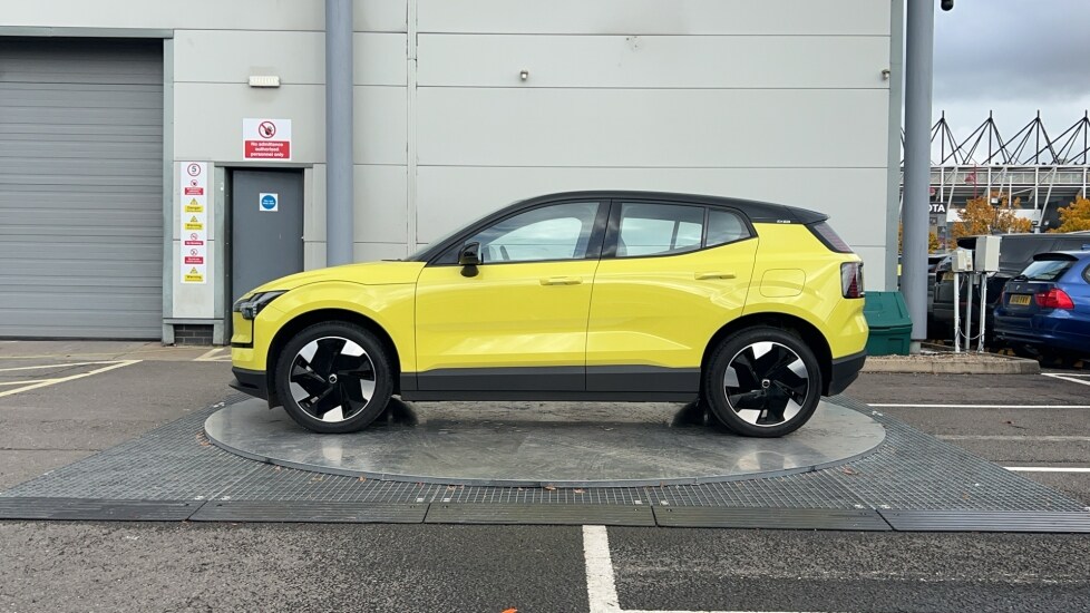 Used Volvo EX30 2025 for sale - 75775966: Photo 8