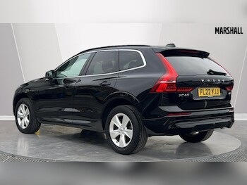 Used Volvo XC60 2022 for sale - 76203735: Photo 2