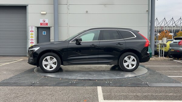 Used Volvo XC60 2022 for sale - 76203735: Photo 8