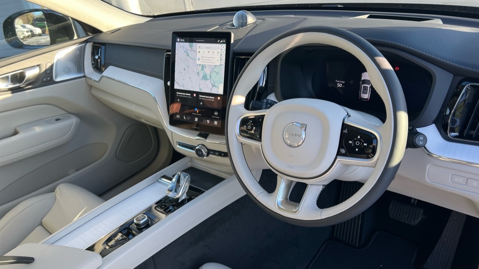 Used Volvo XC60 2025 for sale - 77618969: Photo 5