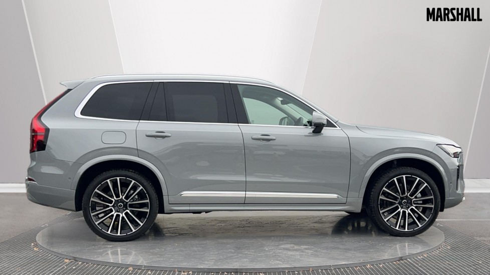 Used Volvo XC90 2025 for sale - 76731431: Photo 3