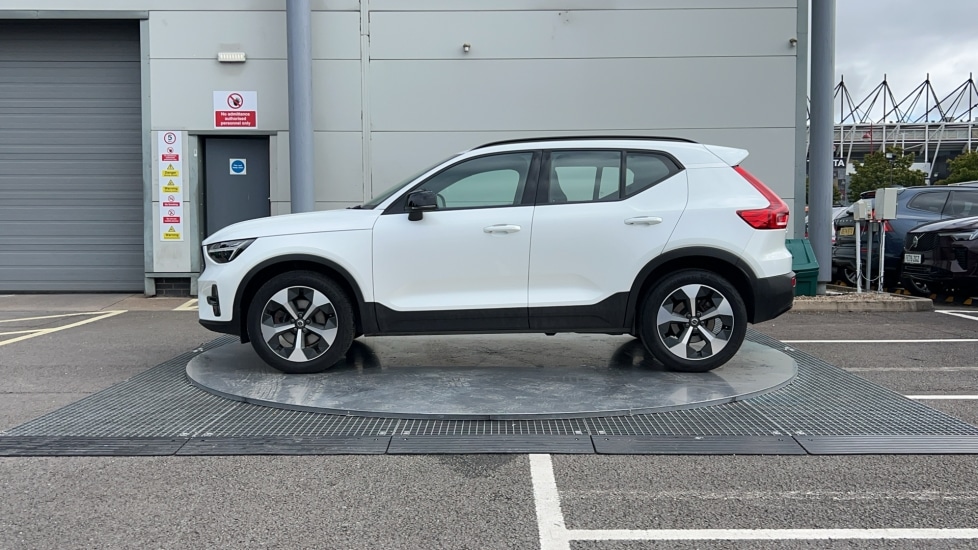 Used Volvo XC40 2025 for sale - 76868606: Photo 8