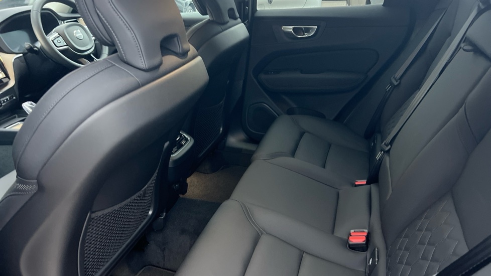 Used Volvo XC60 2025 for sale - 77261493: Photo 10