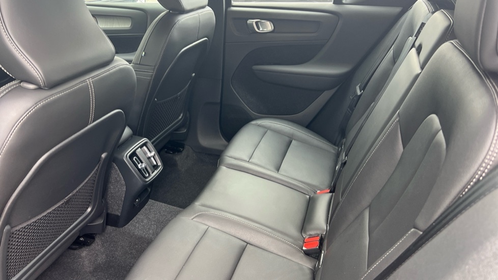 Used Volvo XC40 2021 for sale - 76112335: Photo 10