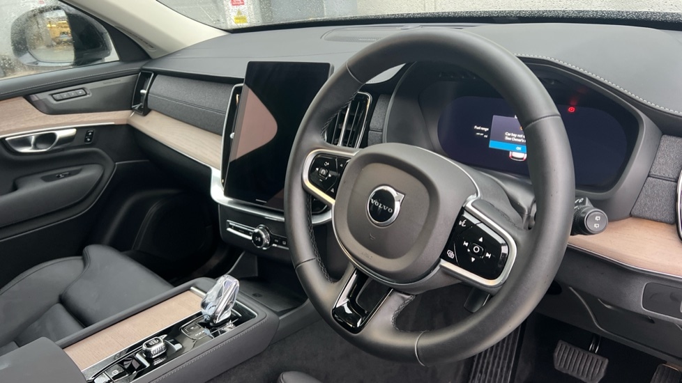 Used Volvo XC90 2025 for sale - 76915083: Photo 5
