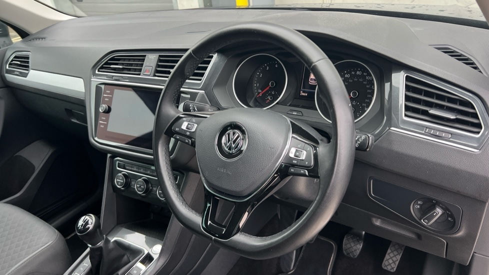 Used Volkswagen Tiguan 2019 for sale - 76977844: Photo 10