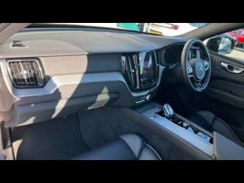 Used Volvo XC60 2024 for sale - 74249763: Photo