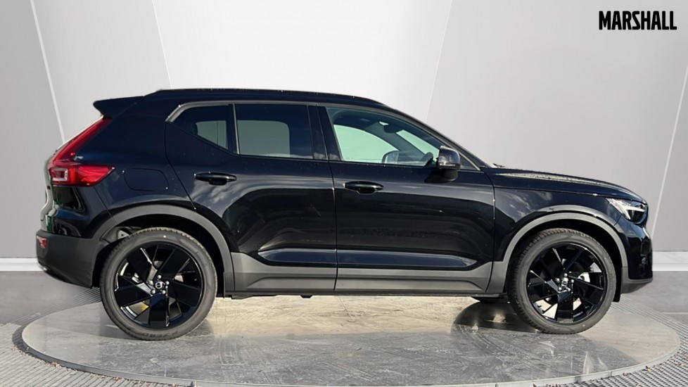 Used Volvo XC40 2025 for sale - 76874306: Photo 3