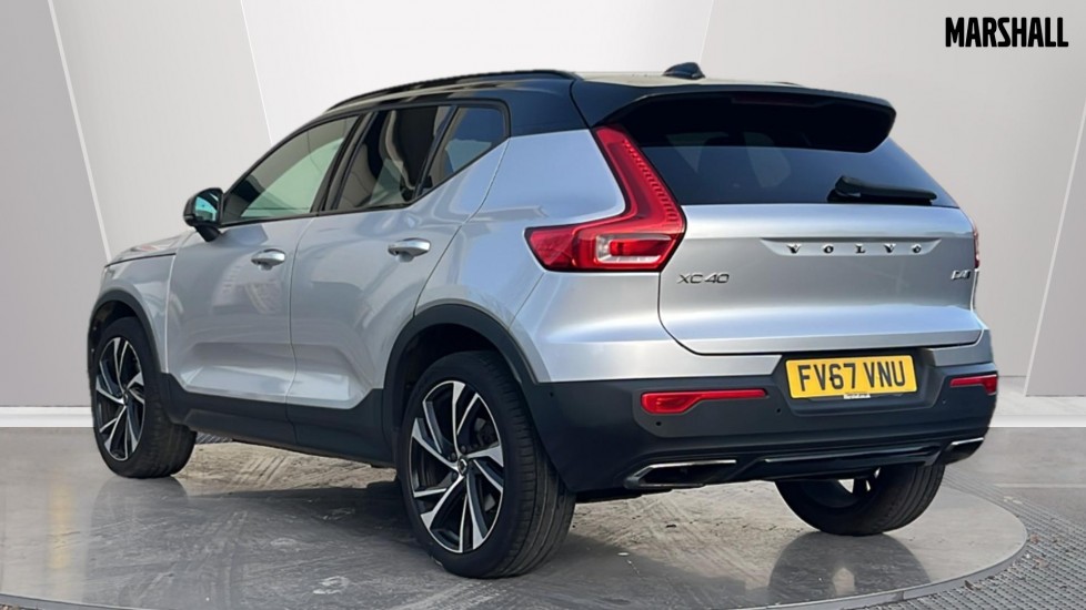 Used Volvo XC40 2018 for sale - 77307456: Photo 2