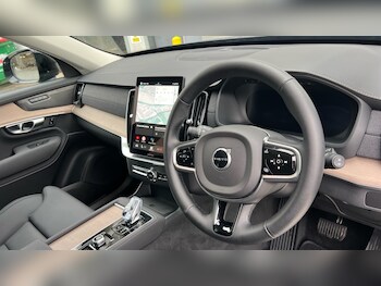 Used Volvo XC90 2025 for sale - 77492670: Photo