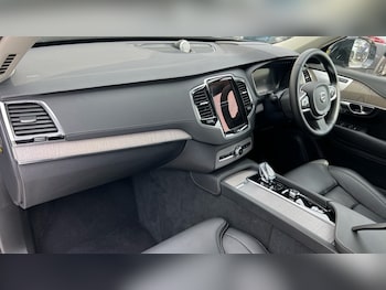 Used Volvo XC90 2024 for sale - 75481101: Photo