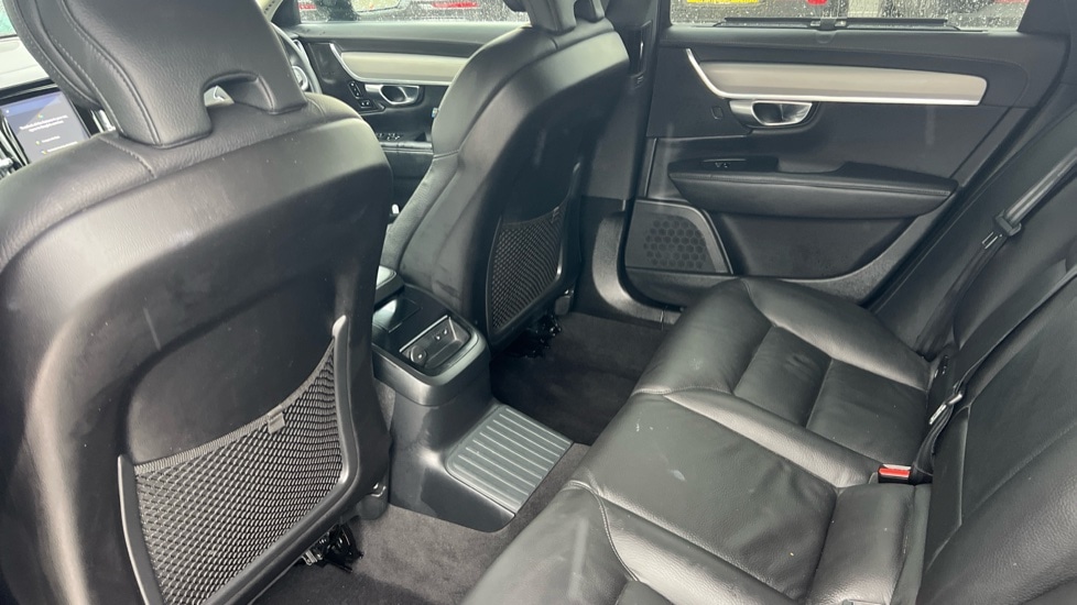 Used Volvo V90 2024 for sale - 76873073: Photo 10