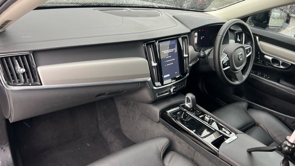 Used Volvo V90 2024 for sale - 76873073: Photo 4