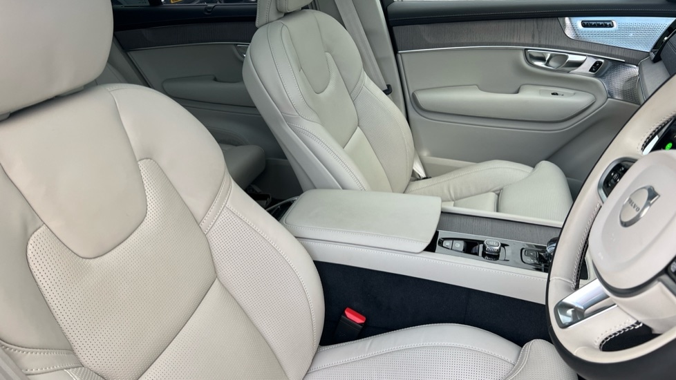 Used Volvo XC90 2025 for sale - 77346956: Photo 9