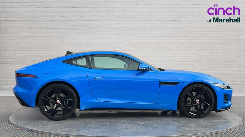 Used Jaguar F-Type 2021 for sale - 76873978: Photo 2