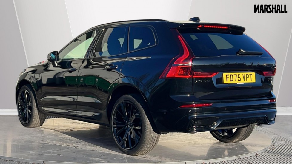 Used Volvo XC60 2025 for sale - 77075704: Photo 2