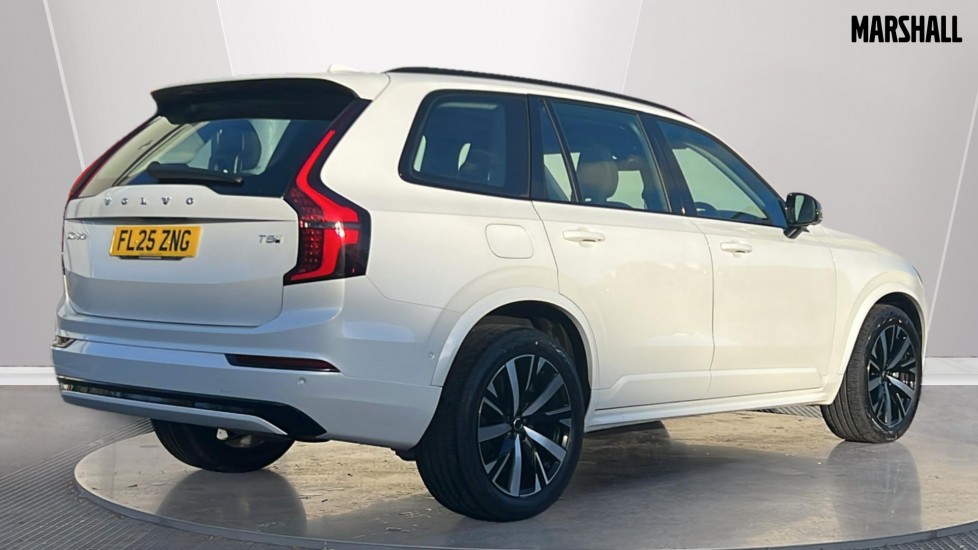 Used Volvo XC90 2025 for sale - 76872939: Photo 7