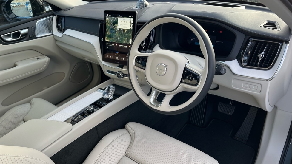 Used Volvo XC60 2025 for sale - 77413757: Photo 5