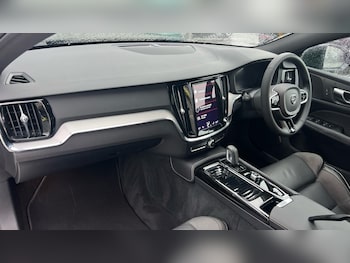 Used Volvo V60 2021 for sale - 77158035: Photo