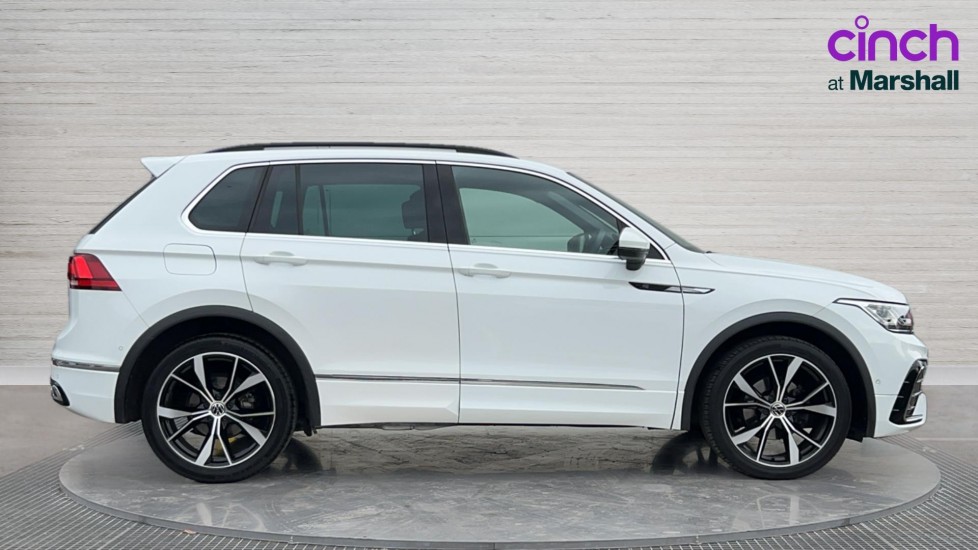 Used Volkswagen Tiguan 2021 for sale - 76869130: Photo 2