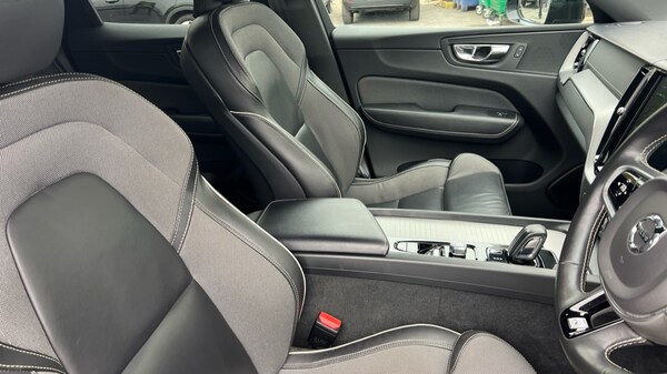 Used Volvo XC60 2019 for sale - 76116852: Photo 9