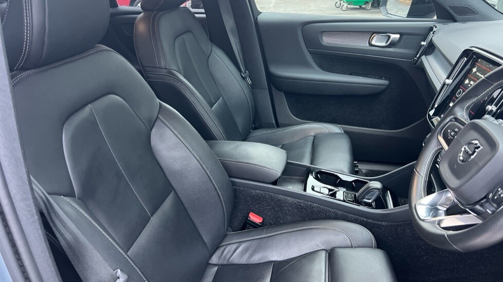 Used Volvo XC40 2020 for sale - 76458755: Photo 9