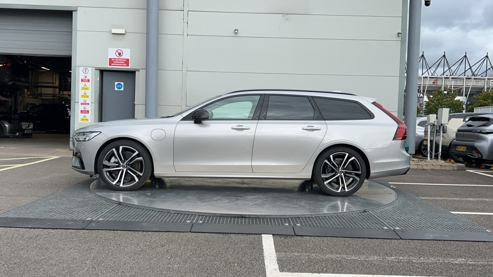 Used Volvo V90 2024 for sale - 76869717: Photo 8