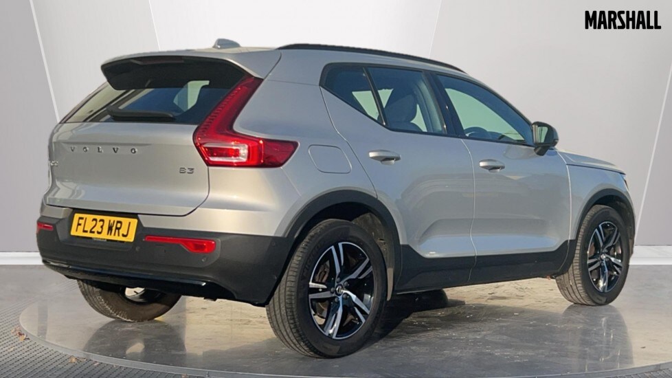 Used Volvo XC40 2023 for sale - 76731427: Photo 7