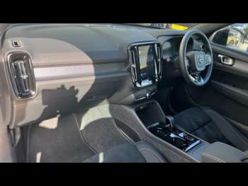 Used Volvo XC40 2024 for sale - 74551149: Photo