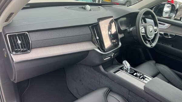 Used Volvo XC90 2025 for sale - 76140108: Photo 4