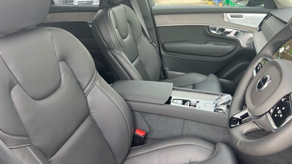 Used Volvo XC90 2025 for sale - 76140108: Photo 9