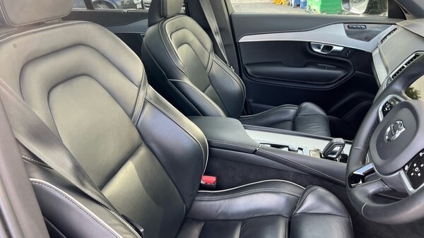 Used Volvo XC90 2022 for sale - 76251713: Photo 9