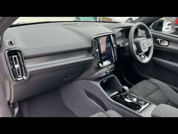 Used Volvo XC40 2024 for sale - 74706895: Photo