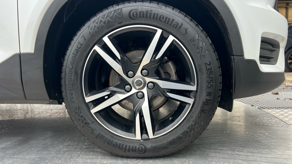 Used Volvo XC40 2022 for sale - 77638168: Photo 9