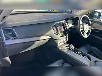 Used Volvo XC90 2022 for sale - 76434941: Photo